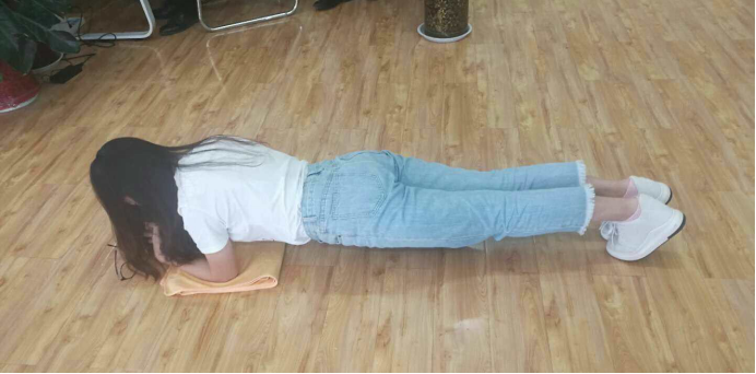 瑞诺国际年度平板支撑大赛顺利落下帷幕！